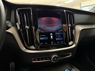 Volvo V60 2.0 B3 R-Design | Panoramadak | Harman Kardon | 360 Camera | Apple carplay & Android Auto / 10