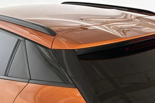 Peugeot e-2008 EV Allure Pack 50 kWh Stoelverwarming Camera Apple CarPlay / 34