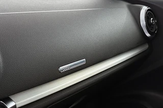 Audi A3 Sportback 30 TFSI Advance Sport S-Line Trekhaak Stoelverwarming Navi Virtual / 39