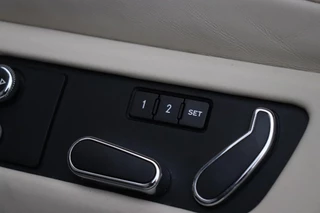 Bentley Flying Spur 6.0 W12 | LEDER | SCHUIFDAK | KERAMISCH | NAIM SOUNDSYSTEM | ENTERTAINMENT ACHTERIN | STOELVERKOELING/VERWARMING | MASSAGE | CAMERA | AIRCO | CRUISE | NAVI | / 30