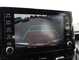 Toyota Corolla Touring Sports 1.8 Hybrid Business  | Navigatie | Stoelverwarming / 43