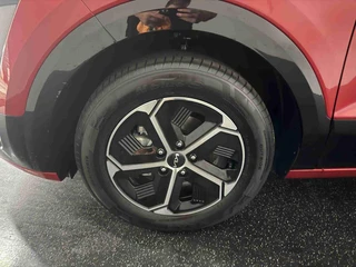 KIA Niro 1.6 GDi Hybrid 129pk DCT6 DynamicPlusLine | Schuif-/Kanteldak | Stoel- en Stuurwielverwarming / 12
