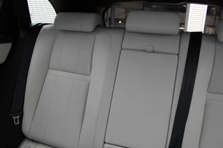 Land Rover Range Rover Velar 2.0 P400e R-Dynamic  | SVO Uniek! | Panoramadak | Head-Up | Black Pack | Meridian / 37