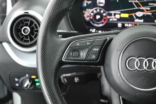Audi Q2 35 TFSI 150pk S Edition Panoramadak Keyless Virtual Cockpit LED Koplampen S-Line / 23