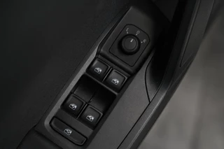 SEAT Leon Sportstourer 1.0 TSI Reference  Climate Control Keyless Go NAP! 24 Maanden garantie* (Vraag naar de voorwaarden) / 11