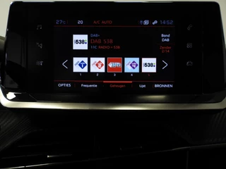 Peugeot 2008 1.2 PureTech 130PK Allure Pack NAVI/CAMERA/CLIMA/LED/17"LMV! / 11