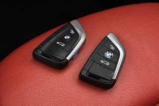 BMW X2 xDrive25e High Executive M Sport Panoramadak Keyless Rood Leder / 47