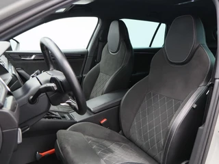 Škoda Superb Combi 1.4 TSi 218 Pk iV Sportline Business | Trekhaak | Stoelverwarming | CarPlay | Camera | Cruise Control | Navigatie | Full LED | 19 Inch | 91.754 Km !! / 8