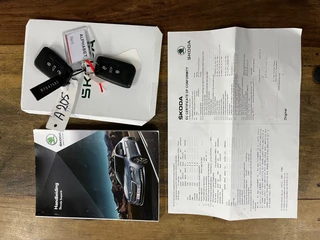 Skoda Superb Combi 1.5 TSI ACT Business Edition / NL auto / eerste eigenaar / automaat / 38