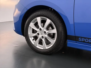 Opel Corsa 1.2 Edition Sport CAMERA | APPLE CARPLAY & ANDROID AUTO | CRUISE CONTROL | PDC | OPEL DEALER ONDERHOUDEN | ORIGINEEL NEDERLANDSE AUTO | ALL-SEASON BANDEN / 20