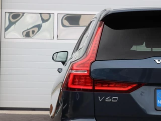 Volvo V60 2.0 T6 Recharge AWD 340PK Inscription | Memory | H&K Audio | Trekhaak / 58
