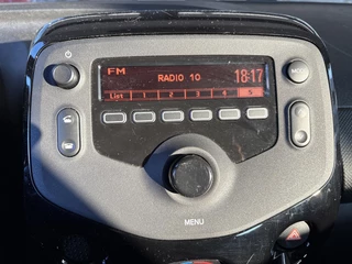 Citroën C1 1.0 VTi Feel / 11