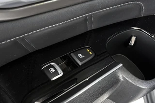 Kia Sorento 1.6 T-GDI Plug-in Hybrid 4WD ExecutiveLine 5p. Panoramadak Trekhaak Stoelventilatie / 56