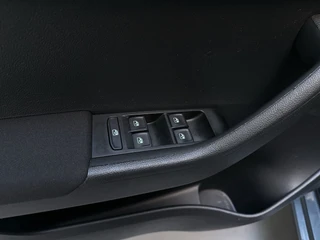 Škoda Fabia 1.0 TSI Style Climate Control App-Connect DAB+ Parkeersensoren / 18