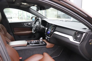 Volvo V60 2.0 T8 Twin Engine AWD Inscription (391PK) ORIG.NL/NW.PR73000/DEALERONDERH. / 4