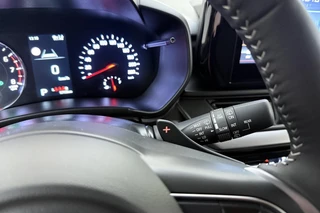 Suzuki Swift 1.2 Style Smart Hybrid 83pk | Automaat | Navigatie | Climate Control | Cruise Control Adaptief | Camera | Stoelverwarming | Draadloos Apple Carplay - Android Auto / 29