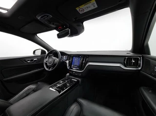 Volvo V60 T6 Recharge R-Design AWD 340PK Pano | Harman Kardon | HUD | 360° | / 11