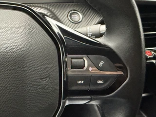 Peugeot e-208 EV Active Pack 50 kWh 3-Fase SOH 92,4% Navigatie | Carplay&Android | 100KW Snellaadvermogen / 25
