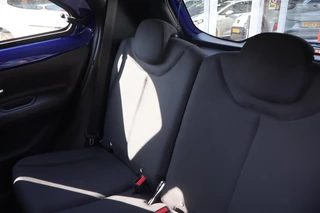 Toyota Aygo X PLAY AIRCO CAMERA AD-CRUISE APPLE/ANDROID NL-AUTO / 24