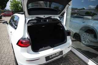 Volkswagen Golf 1.5 TSI Style Pano, ACC,Carplay,Navi / 14
