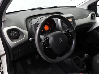 Peugeot 108 1.0 e-VTi Active Premium / 5