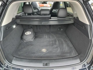 MG EHS 1.5 TGDI PHEV HYBRID LUXURY  SoH 97,87% !! | Leder | 360 Camera | Dodehoeksensoren / 12
