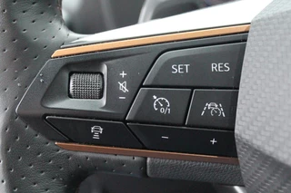 CUPRA Formentor 1.4 e-Hybrid Performance / 15