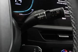 Kia Stonic 1.0 T-GDi MHEV DynamicPlusLine  Stoel/Stuurverwarming - Camera - AUTO Climate - Apple Carplay - Android Auto 7 Jaar of 150.000km fabrieksgarantie / 23