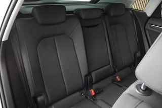 Audi Q3 45 TFSI e 245pk S-Tronic Pro Line Trekhaak Sportstoelen Stoelverwarming ACC Virtual Cockpit Navigatie / 37