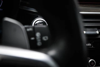 BMW 5-serie Touring 540i xDrive M-Sport | Facelift | PANORAMADAK | 360 CAMERA | TREKHAAK / 43