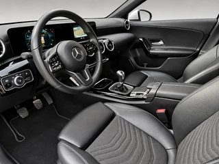 Mercedes-benz A-klasse Progressive | Camera | Navigatie | Half leder Sportstoelen / 17