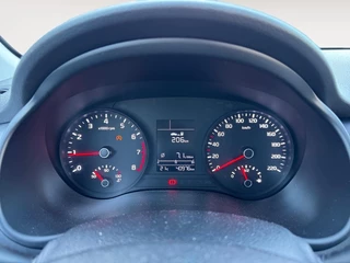 Kia Stonic 1.0 T-GDi DynamicLine | Navigatie | Two-Tone | Cruise control | LM-Velgen / 17
