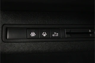 Peugeot 5008 1.2 PureTech Active Pack Business  GT - Trekhaak - All Seasonbanden - Schuif/kantel dak - Virena zekerheidspakket €895 / 20