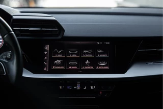 Audi A3 Sportback 35 TFSI S Line  | Carplay | Stoelver. | Parkeersens. | / 28