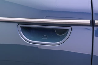 Fiat 500 La Prima 42 kWh / Panoramadak / Navi / Carplay / Camera / 20