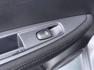 Nissan QASHQAI 1.2 N-Connecta  - 360 GR Camera - Panorama dak - Crfuise controle - climate controle - Virena Zekerheidspakket 895, - BOVAG Garantie / 35