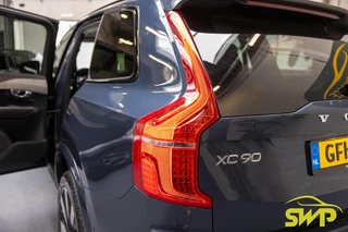Volvo XC90 2.0 T8 Recharge AWD Ultimate Dark | Pano | Trekhaak zwenkbaar | Massage | Stoelventilatie | Harman Kardon | HUD | 4-zone | BLIS | ACC | Full option / 29
