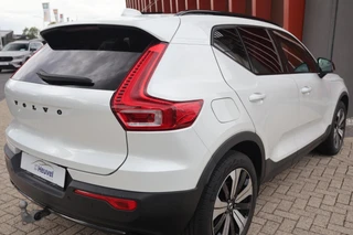 Volvo XC40 T5 Recharge Plus Dark | Stoelverwarming | Trekhaak | Parkeercamera | Leder | H/K | Pilot Assist | BLIS | Keyless / 7