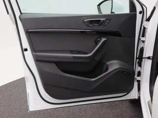 SEAT Ateca 2.0 TSi 190 Pk Automaat FR 4DRIVE | Trekhaak | 1900kg trekgewicht! | 360° Camera | Panodak | Cruise | CarPlay | 19 Inch / 21