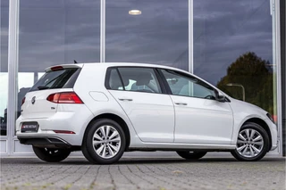 Volkswagen Golf 1.0 TSI Comfortline  | Carplay | ACC | Stoel verw. / 2