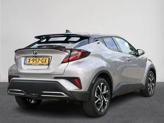 Toyota C-HR 2.0 Hybrid Dynamic | Winterpakket | Camera | PDC | Carplay | All-Season | LED ( Vestiging - Vianen) / 2