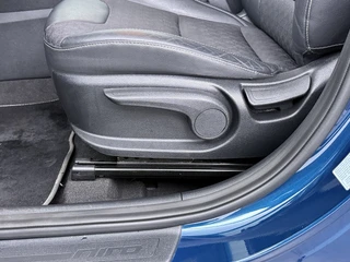 Kia Niro 1.6 GDi Hybrid DynamicPlusLine  - Trekhaak - Stoel/stuurverwarming - Camera - AppleCarplay - Android Auto - - Fabrieksgarantie tot 02-2028 / 20