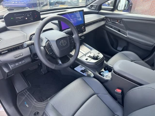 Toyota bZ4X Touring Executive AWD 75 kWh PANO STOEL/STUURVERWARMING STOELVENTILATIE 360-CAMERA PARK-SENSOREN BLIND-SPOT APPLE/ANDROID / 6