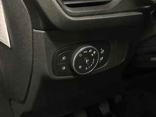 Ford Focus 1.0 EcoBoost Hybrid Trend Edition Business CAMERA / 19