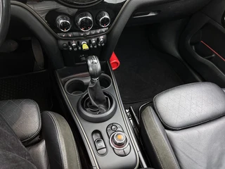 Mini Countryman 1.5 Cooper S E ALL4 Chili Automaat | Cruise Control | Stoelverwarming | Navigatie | Leder | Panoramadak / 20