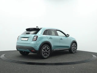 Fiat 600e La Prima 54 kWh Wit Leder | Private lease vanaf 519,- p.m. / 2
