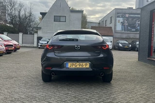 Mazda 3 2.0 SkyActiv-G / 9