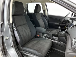 Honda CR-V 2.0 S | Cruise control | Stoelverwarming | Navigatie | Camera | Trekhaak / 13