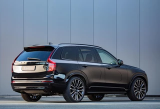 Volvo XC90 T8 Plug-in hybrid AWD MY 2027 Vanaf €76.945,- / 8