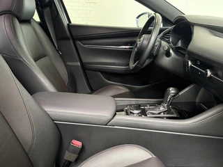 Mazda 3 2.0 e-SkyActiv-G M Hybrid 122 Luxury | 360CAM | TRHK | BOSE / 20